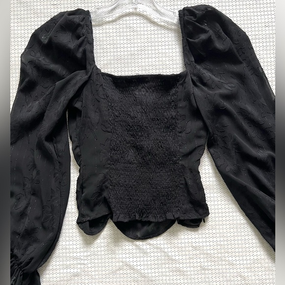 ASTR the Label Tonina Square Neck Puff Sleeve Top S - Picture 4 of 14